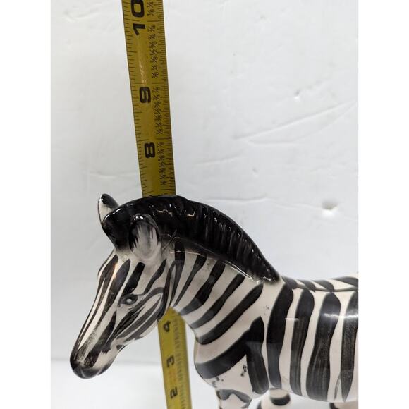 Vintage Ceramic Zebra Figurine Made in Japan Hand Painted 9" collectible NICE - Picture 5 of 8